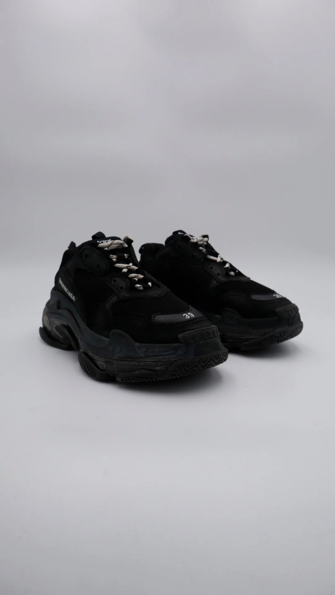 Balenciaga Triple S  2