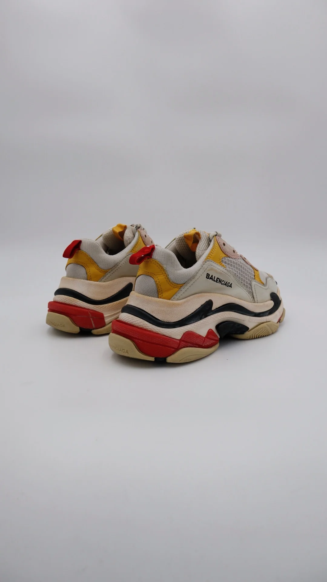 Balenciaga Triple S 3