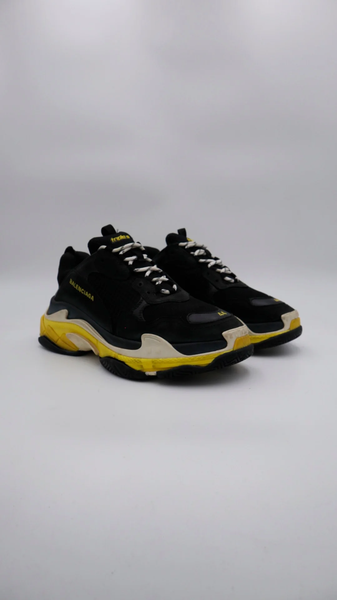 Balenciaga Triple S  2