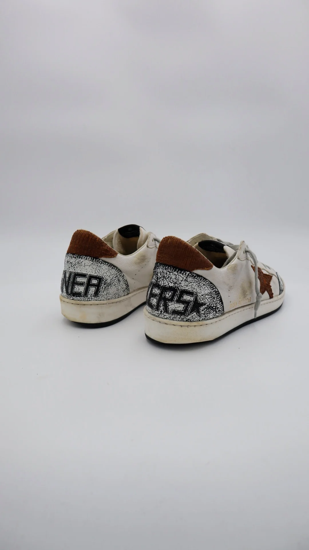 Golden Goose Superstar  4