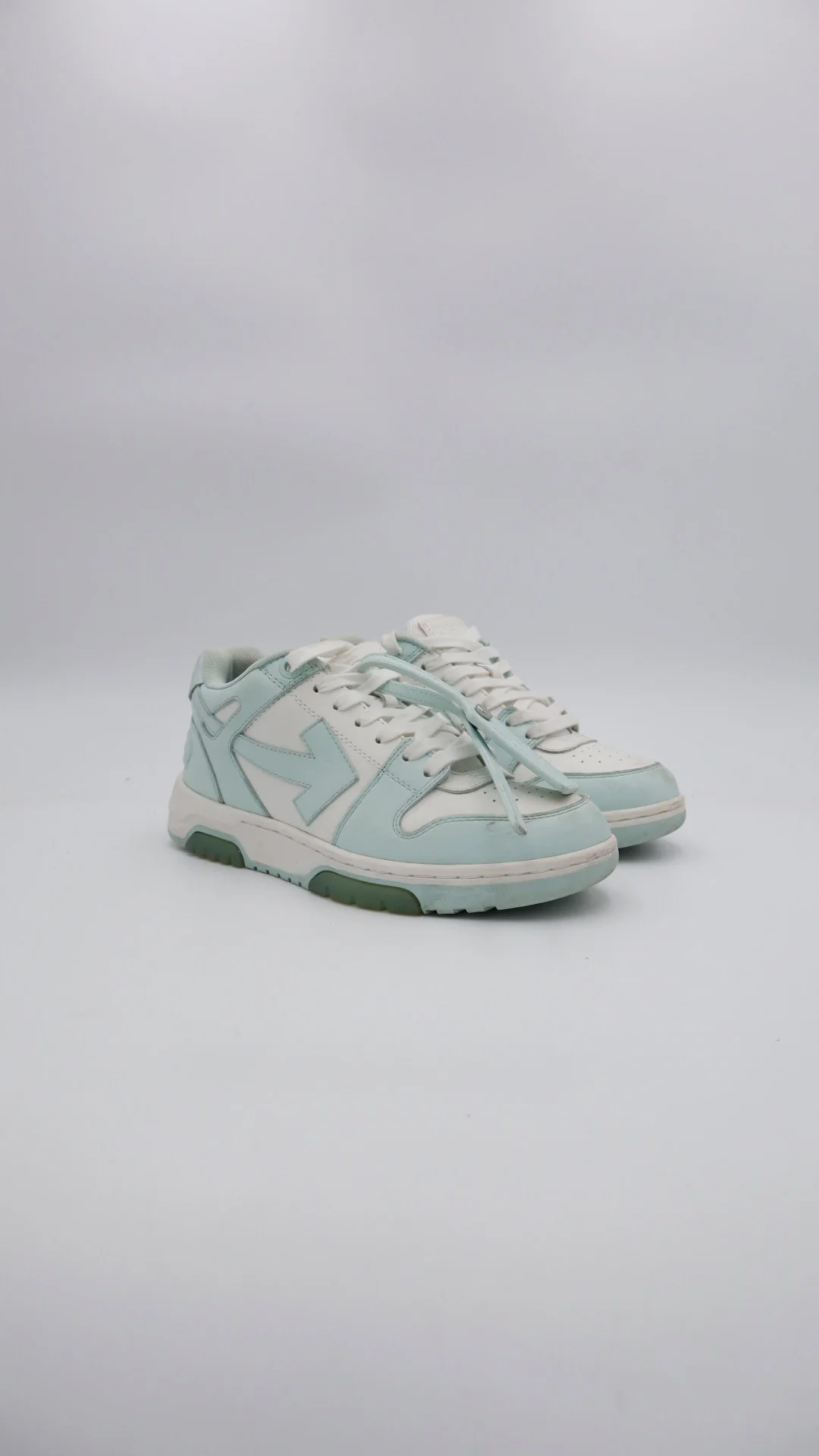 Off OOO Triple Mint  2