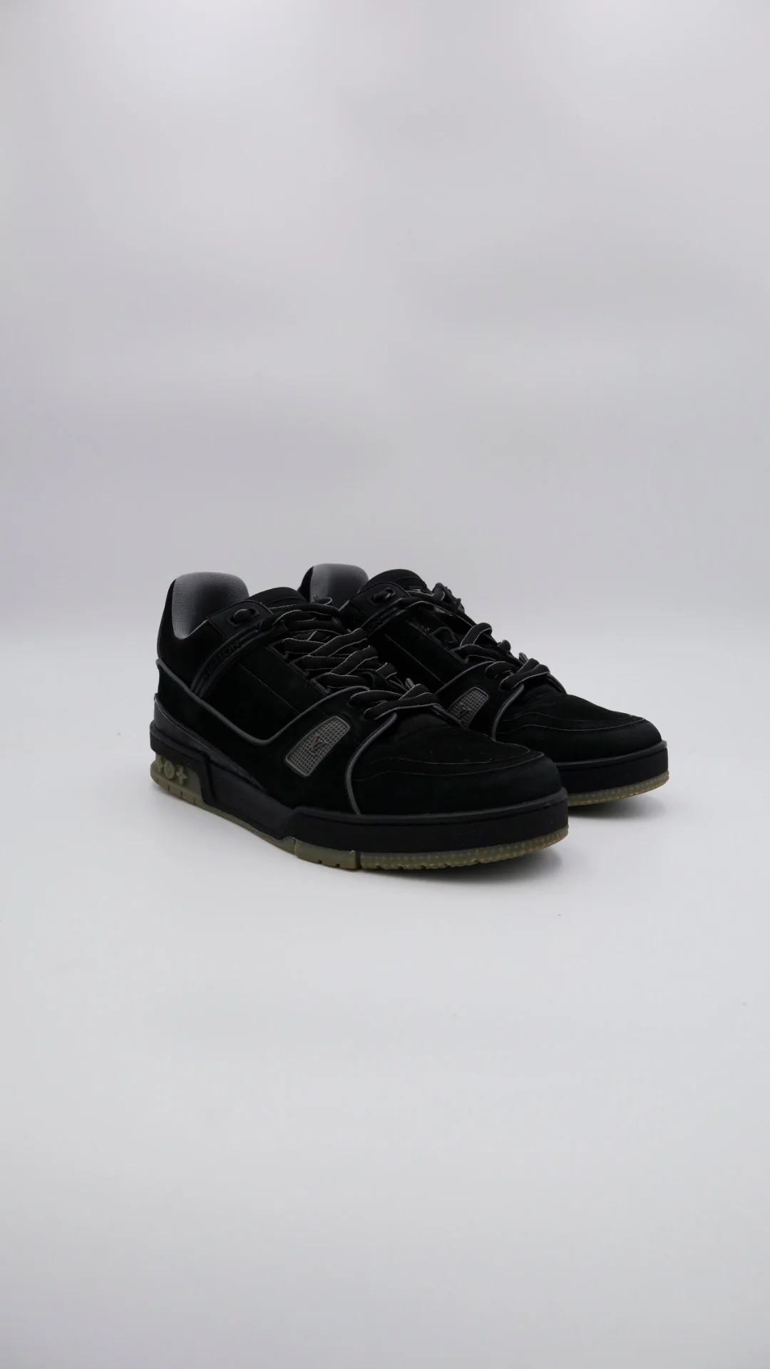 Louis Vuitton Trainer  3