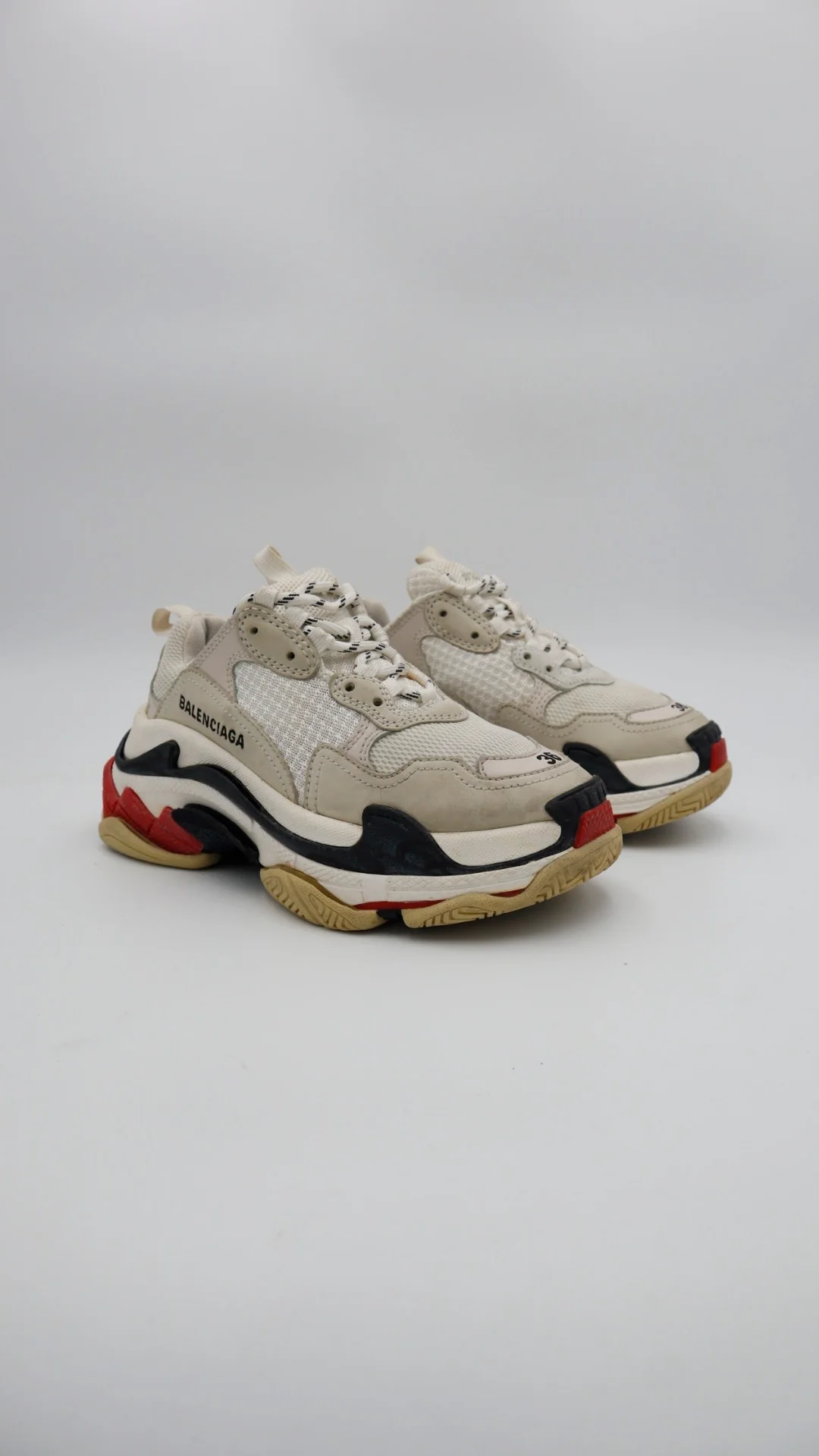 Balenciaga Triple S 2