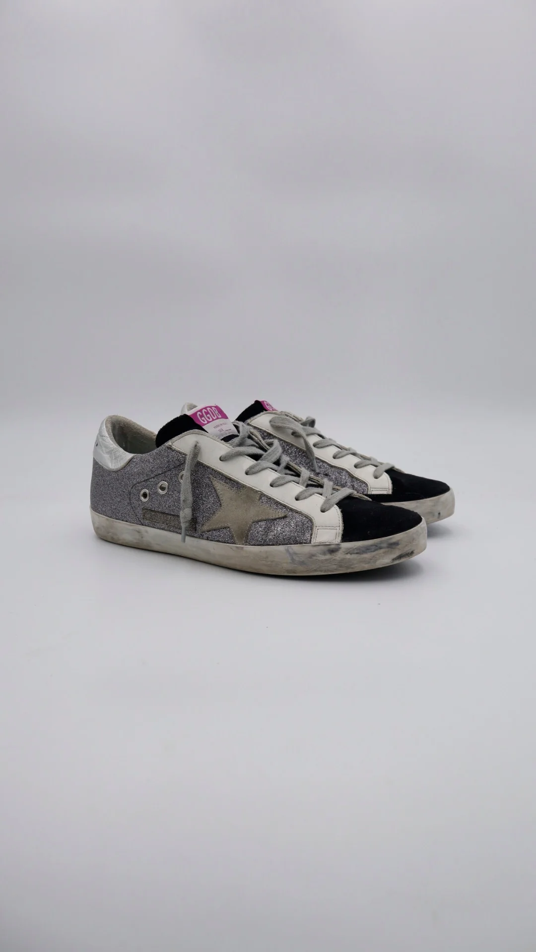 Golden Goose Superstar 2