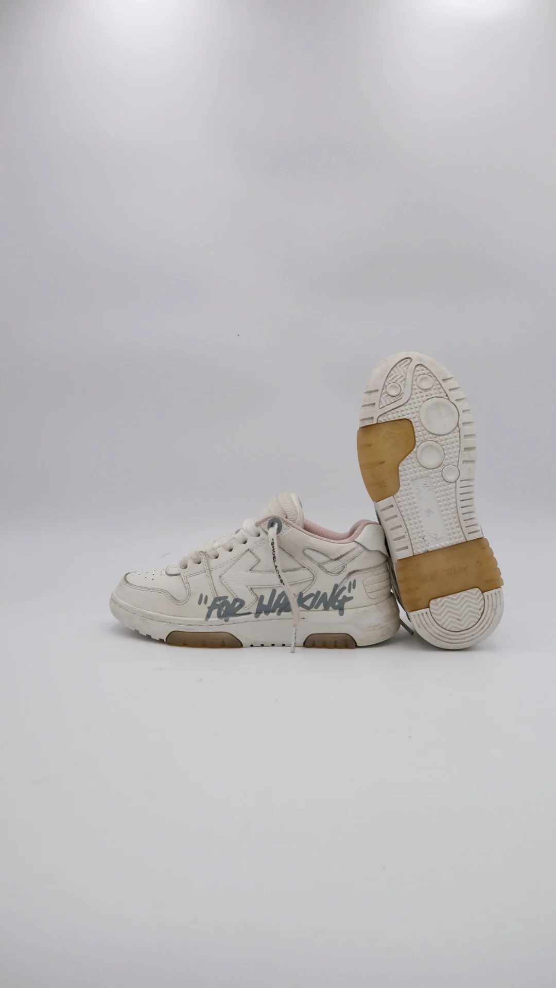 Off White For Working 6
