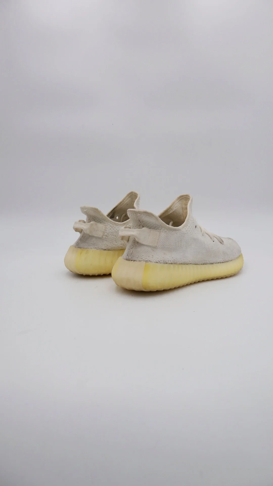 Yeezy 350 Cream 3