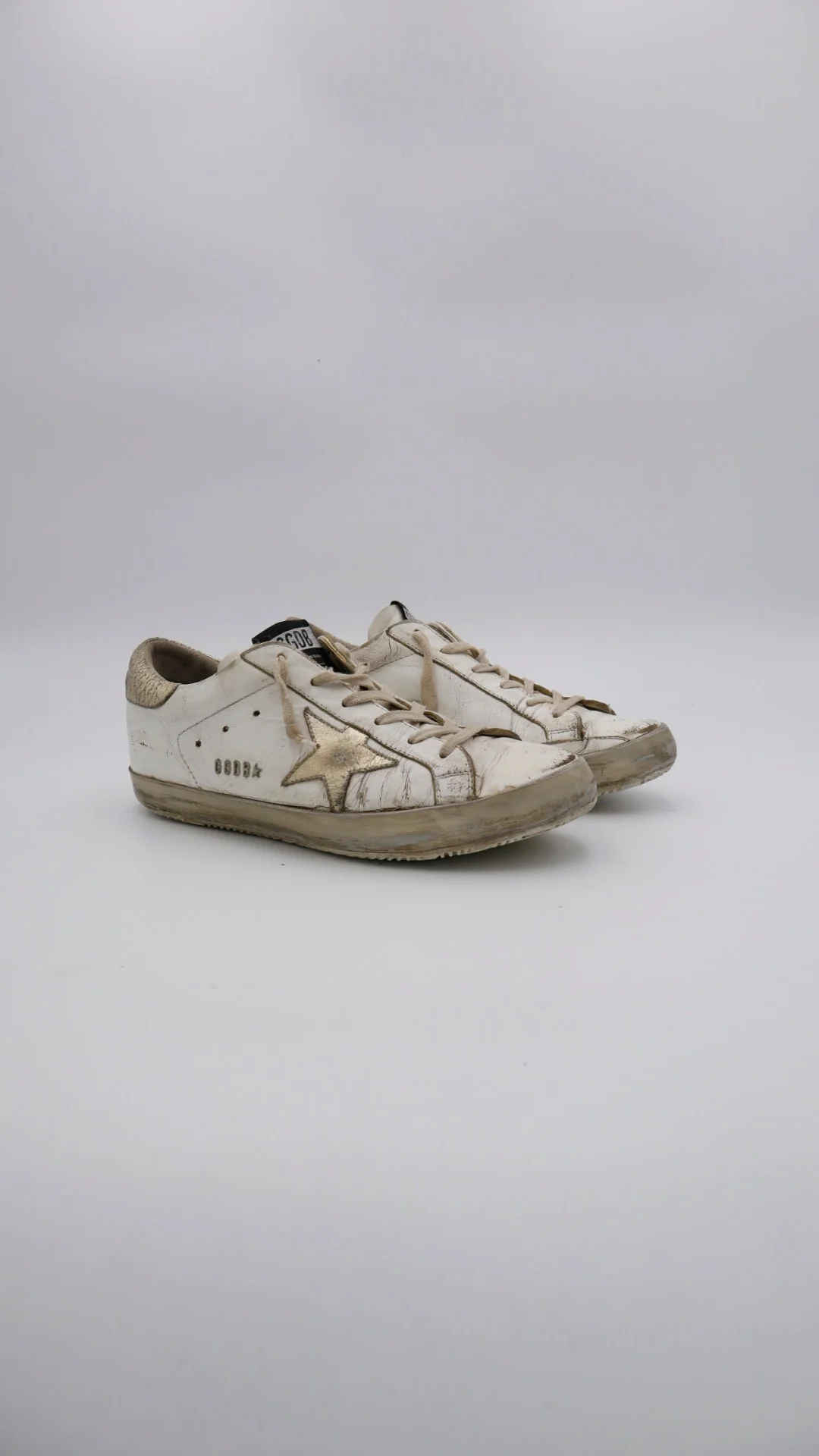 Golden Goose Superstar 2