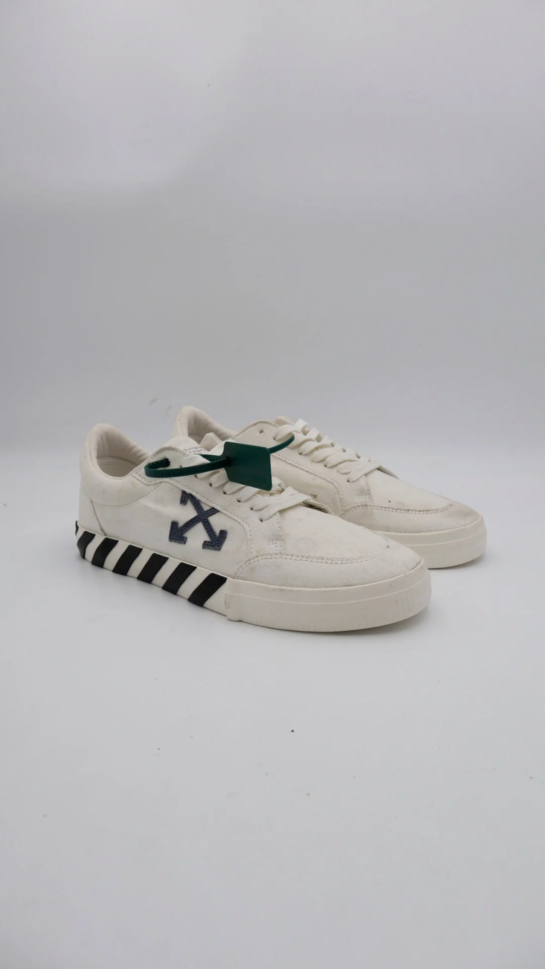 Off Vulc Low 2