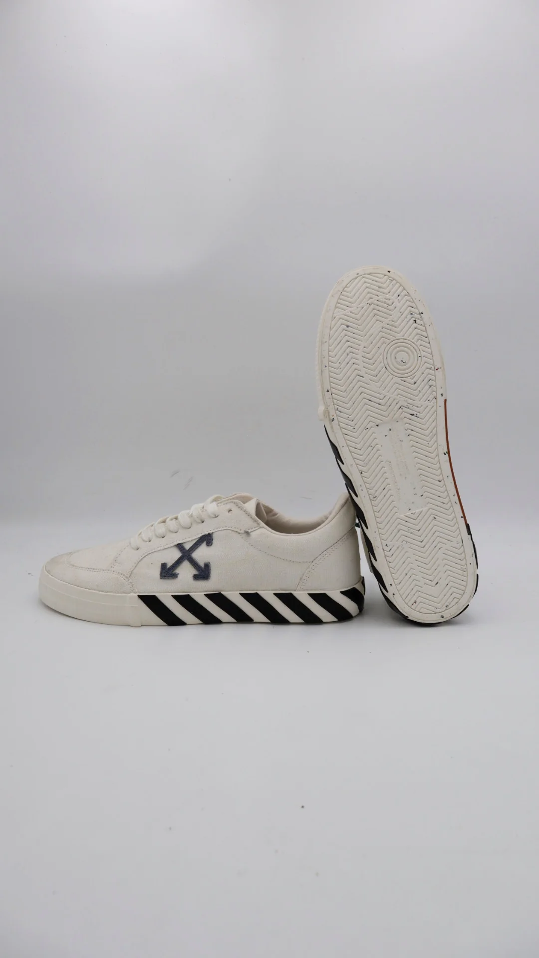 Off Vulc Low 6