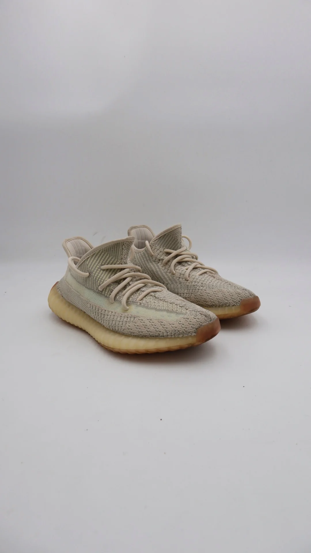 Yeezy 350 Citrin 2