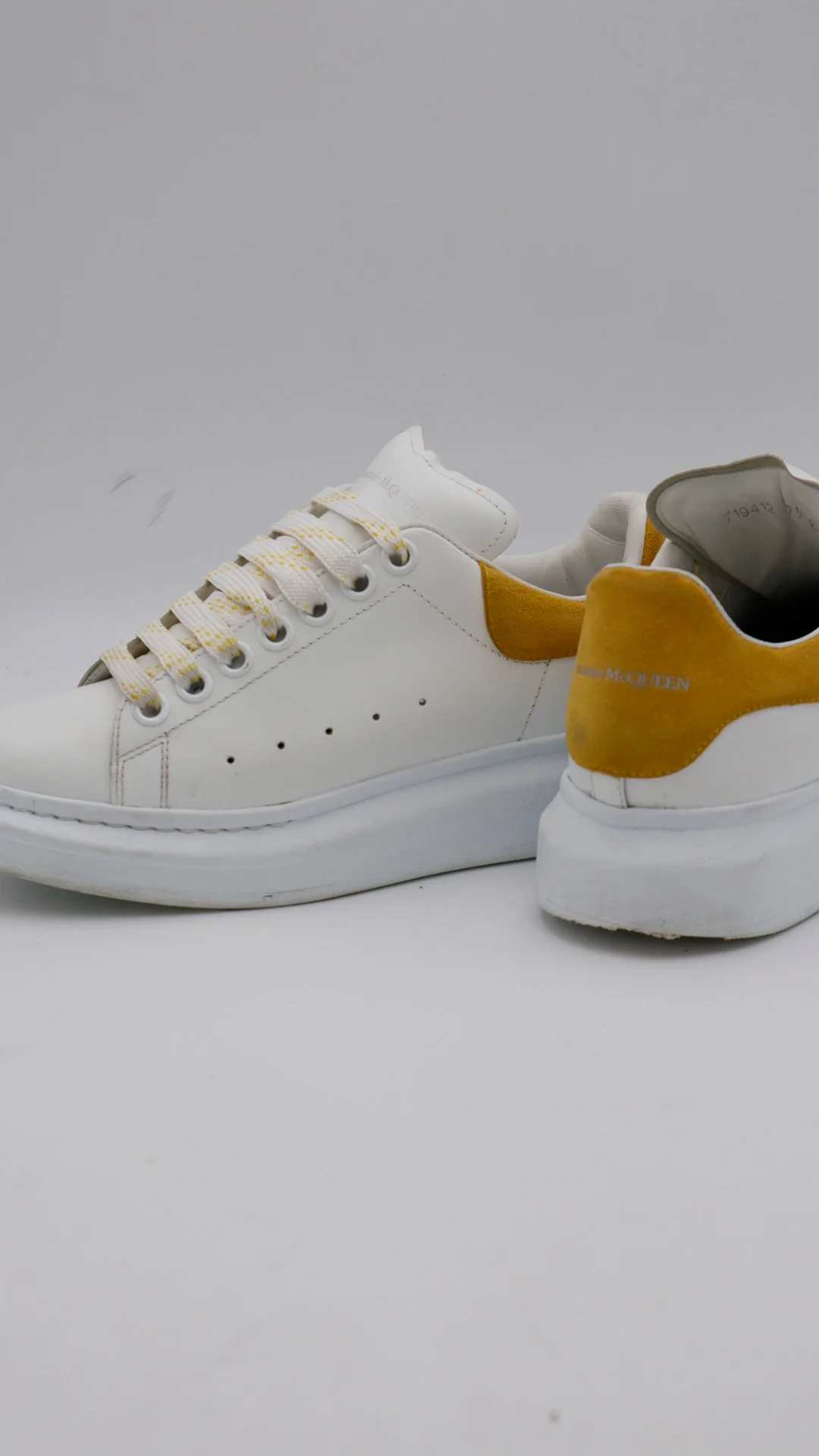 Mcqueen Gamuza 6