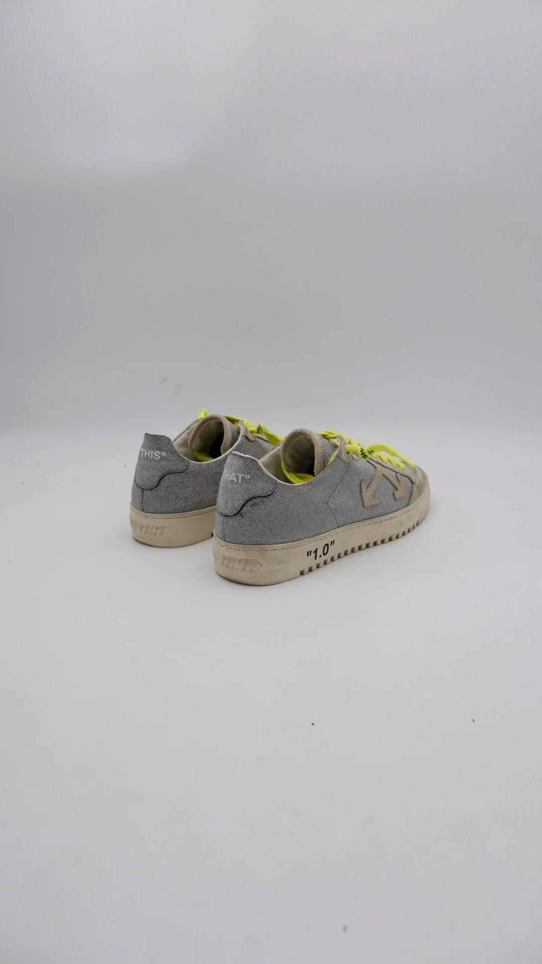 Off White Vulc Glitter  3