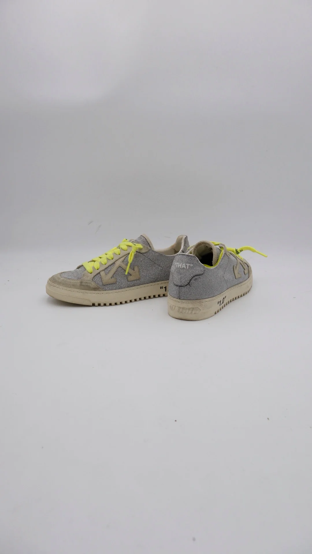 Off White Vulc Glitter  4