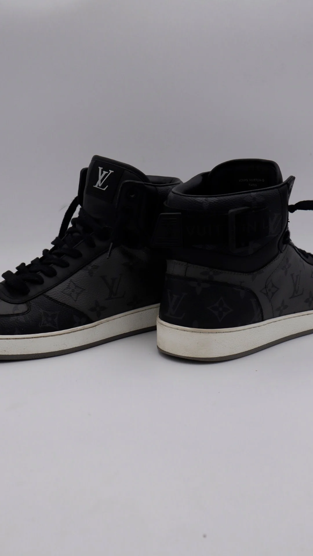 Louis Vuitton Rivioli High  5