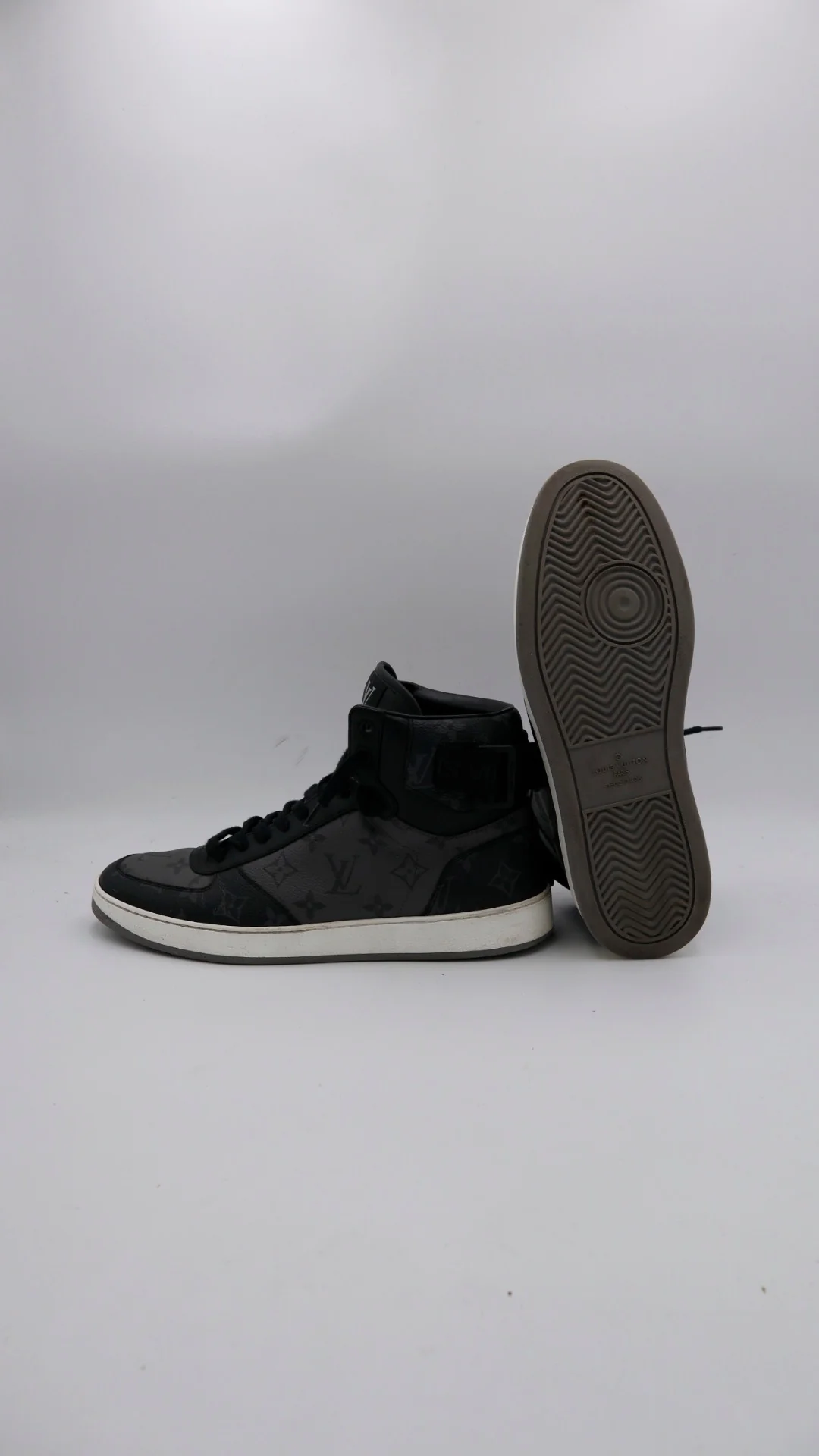 Louis Vuitton Rivioli High  6