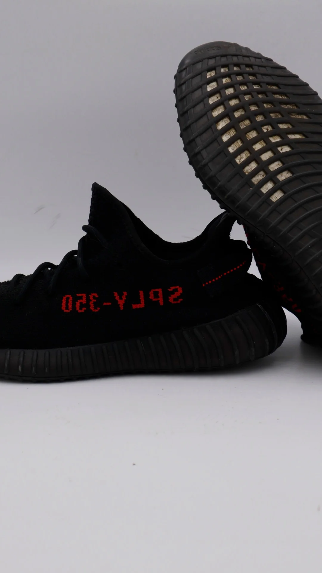 Yeezy 350 Bred 5
