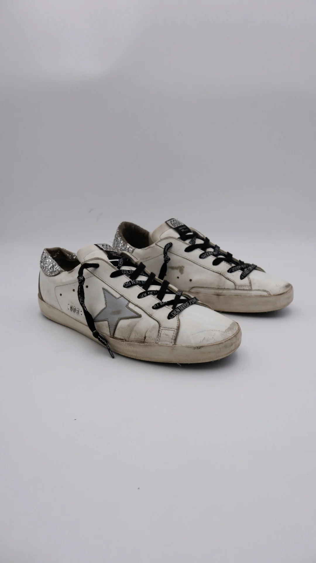 Golden Goose Superstar 2