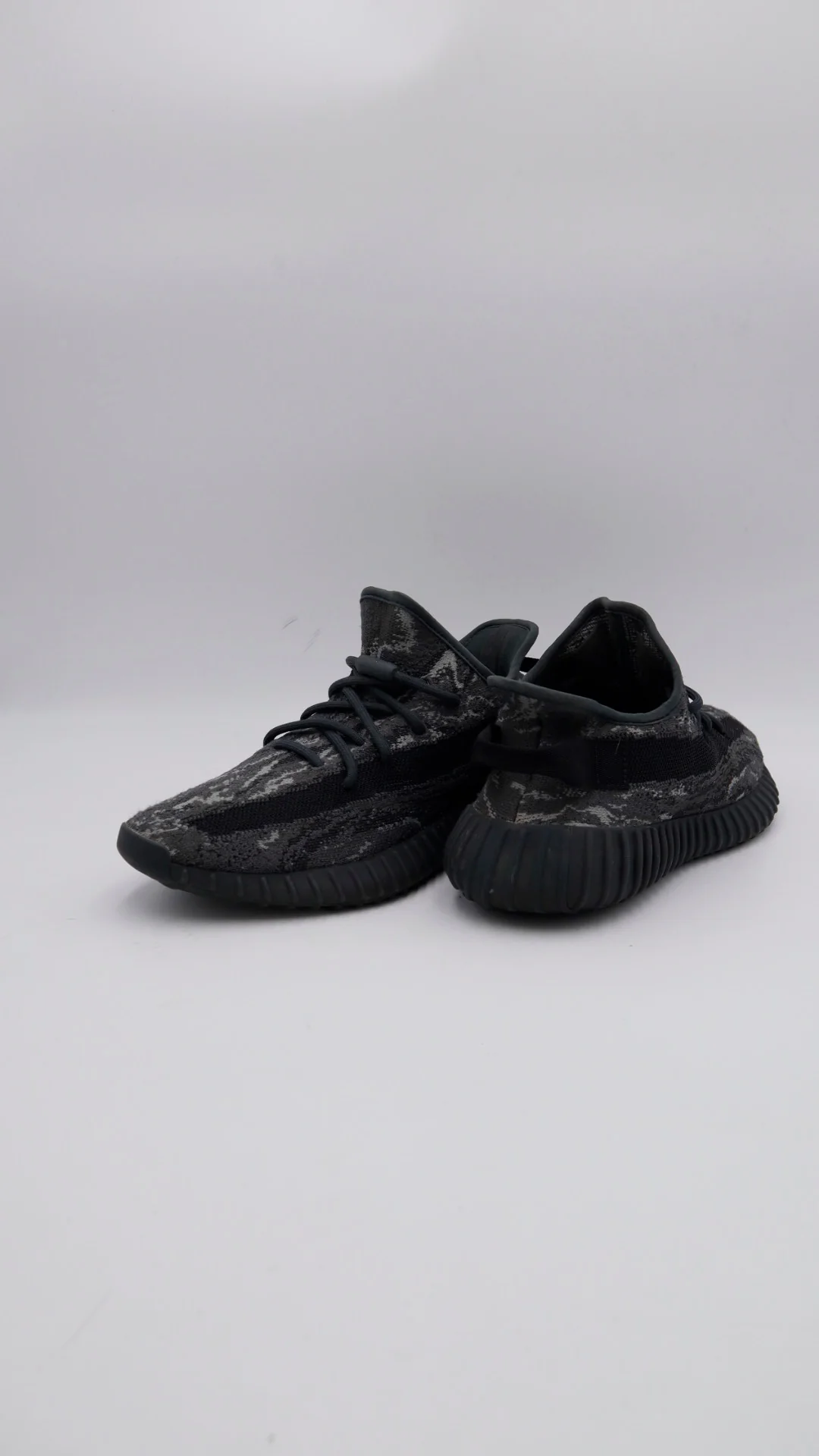 Yeezy 340 Dark Salt 4