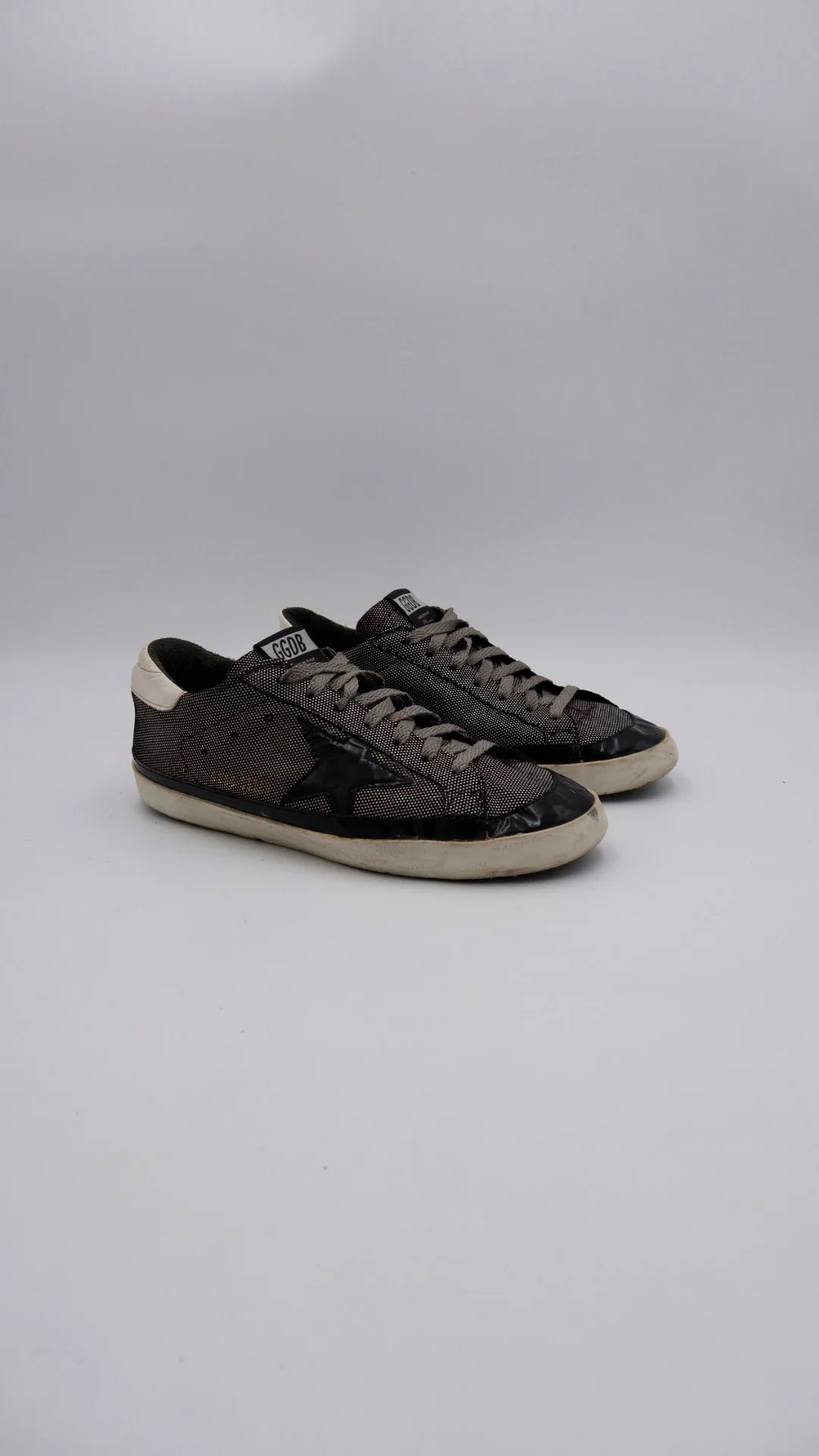 Golden Goose Superstar  2