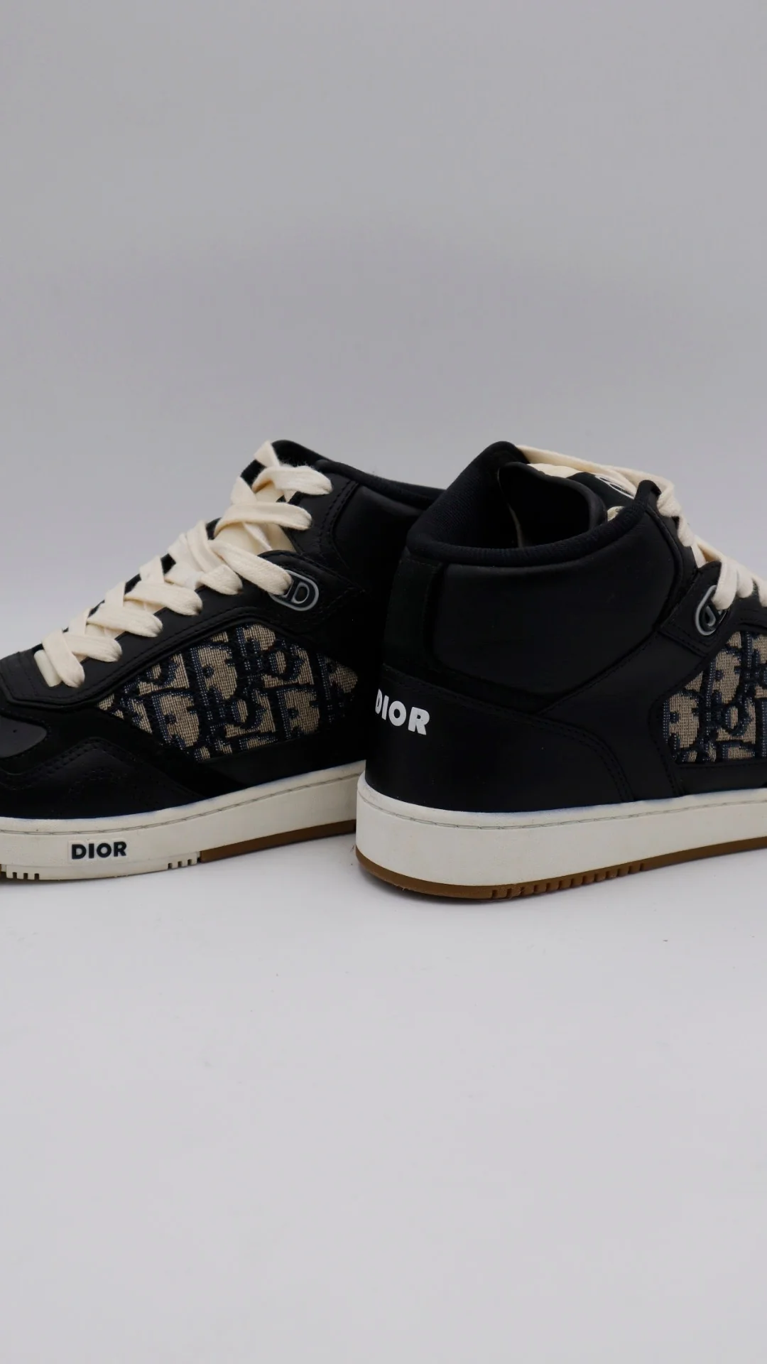 Dior B27 High Clásico  6