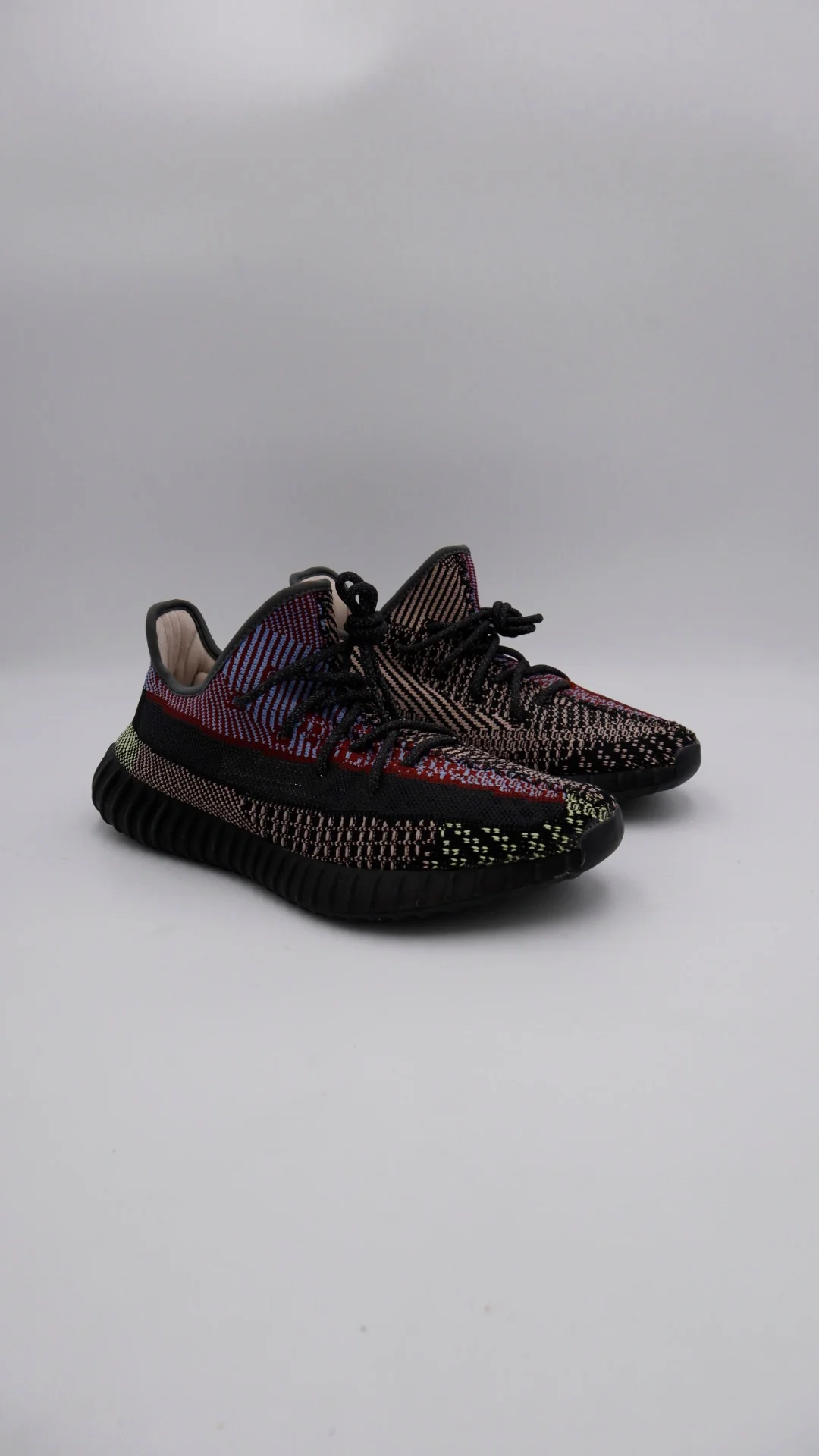 Yeezy 350 Yecheil 2