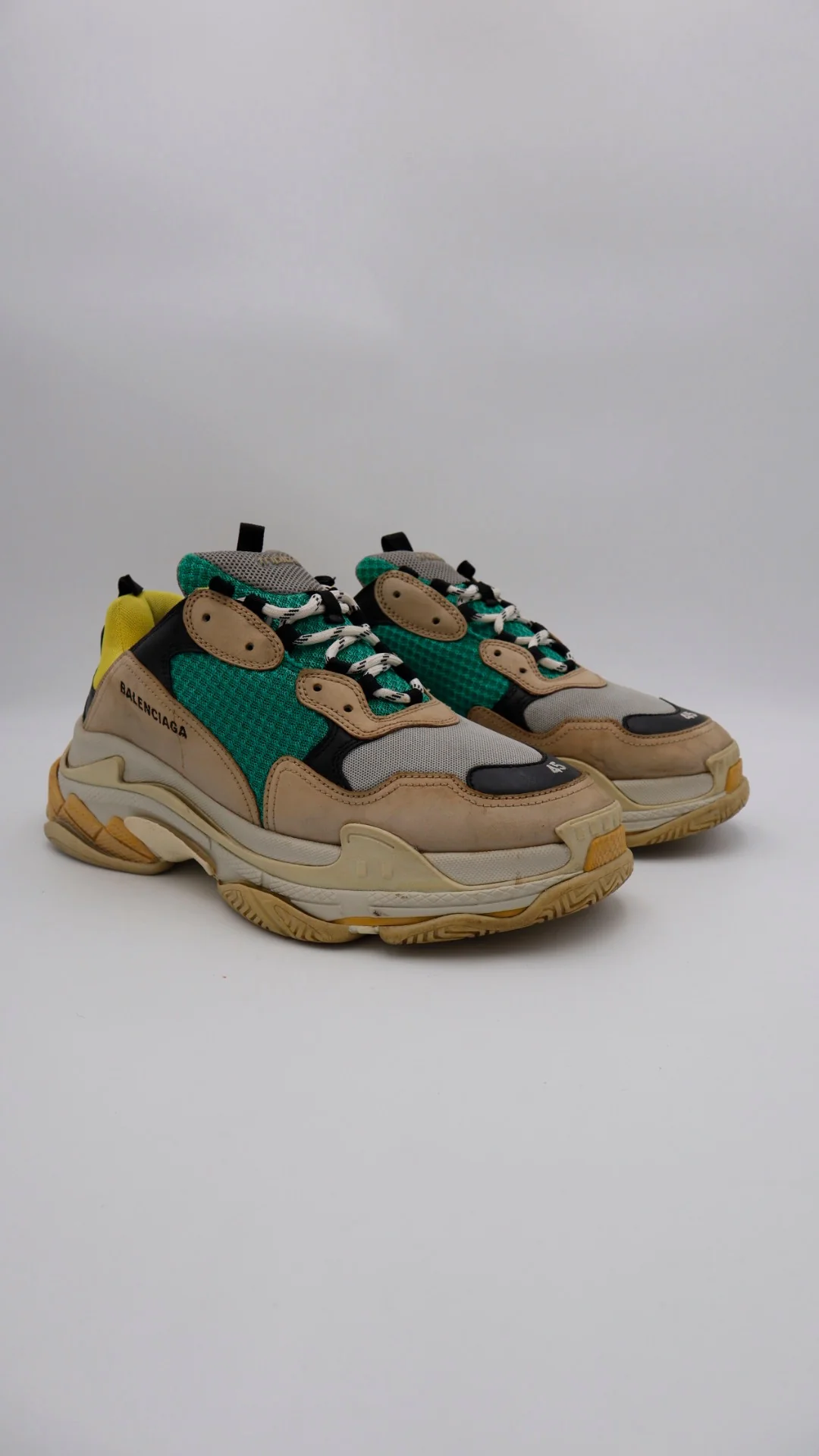 Balenciaga Triple S  2
