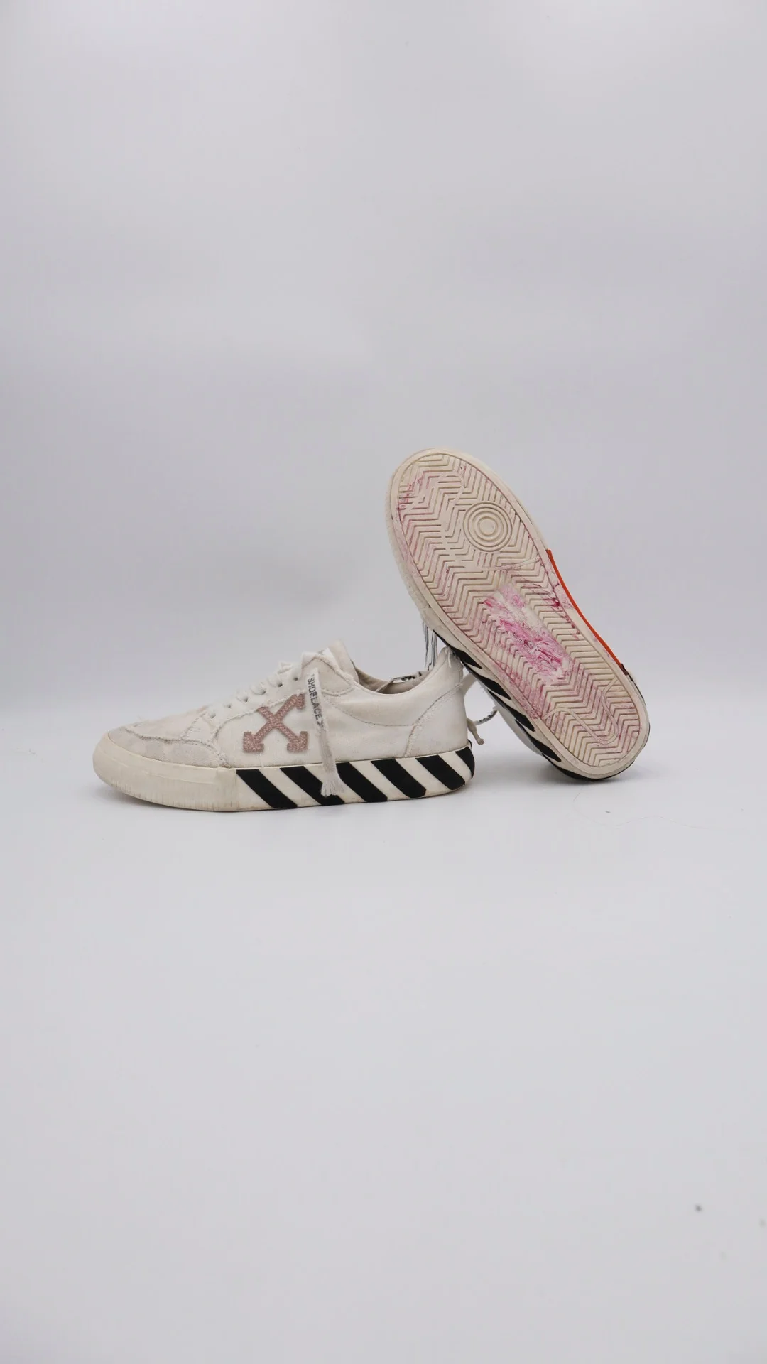 Off White Vulc 6