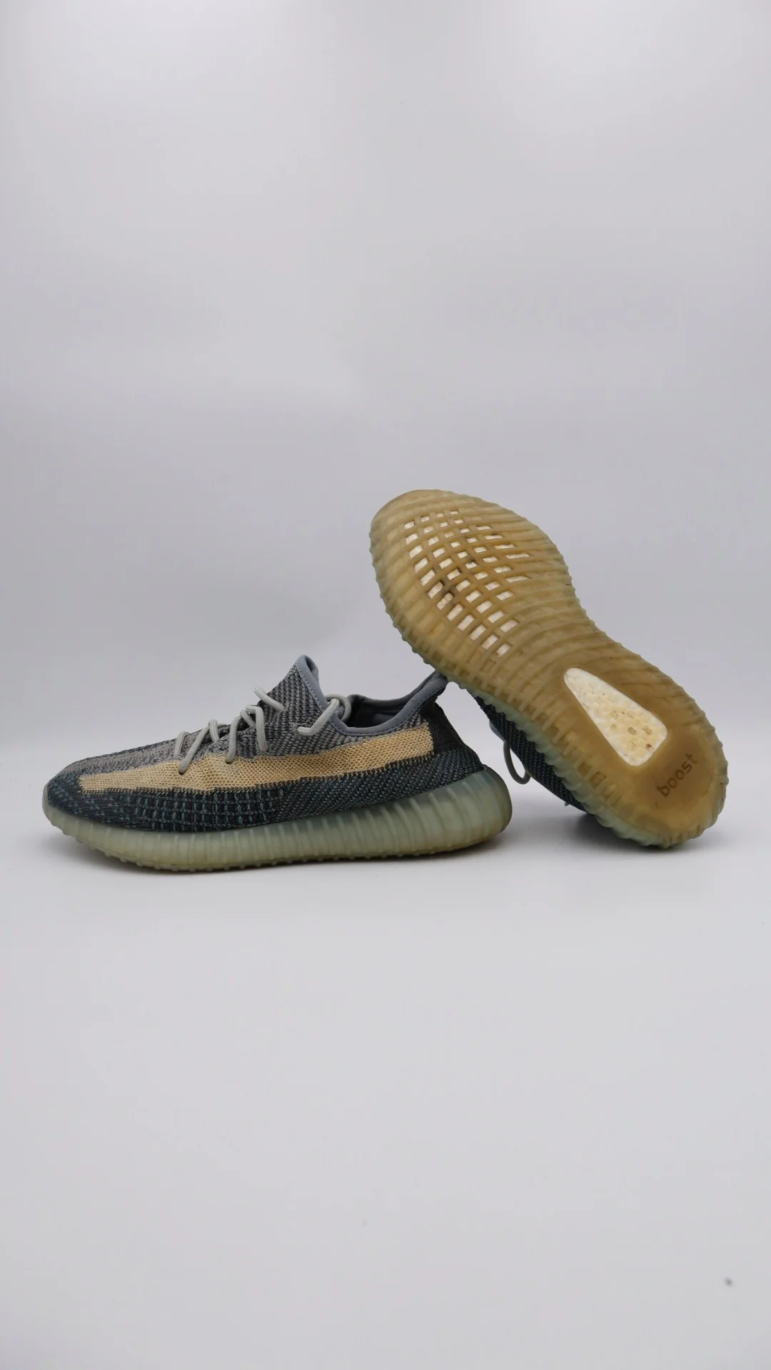 Yeezy 350 Ash Blue 5