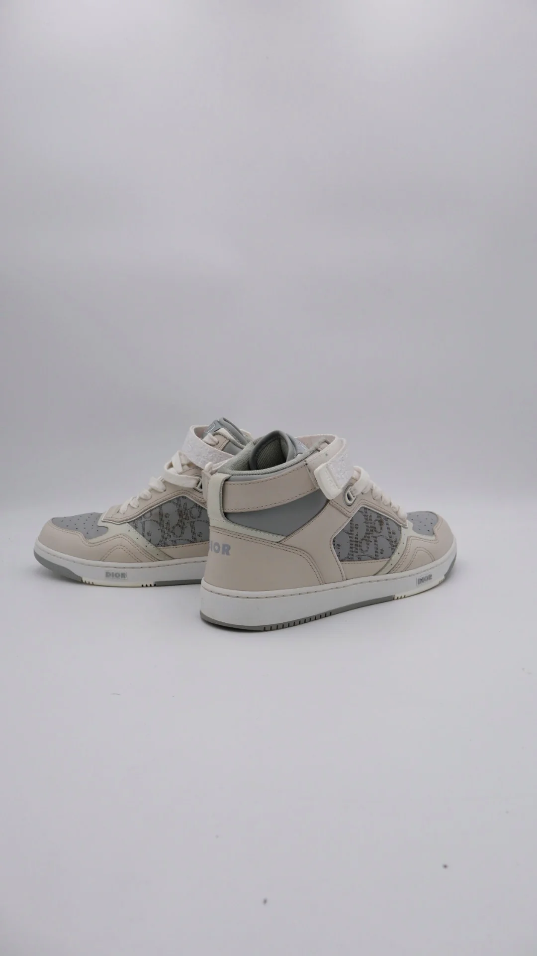 Dior B27 High  4
