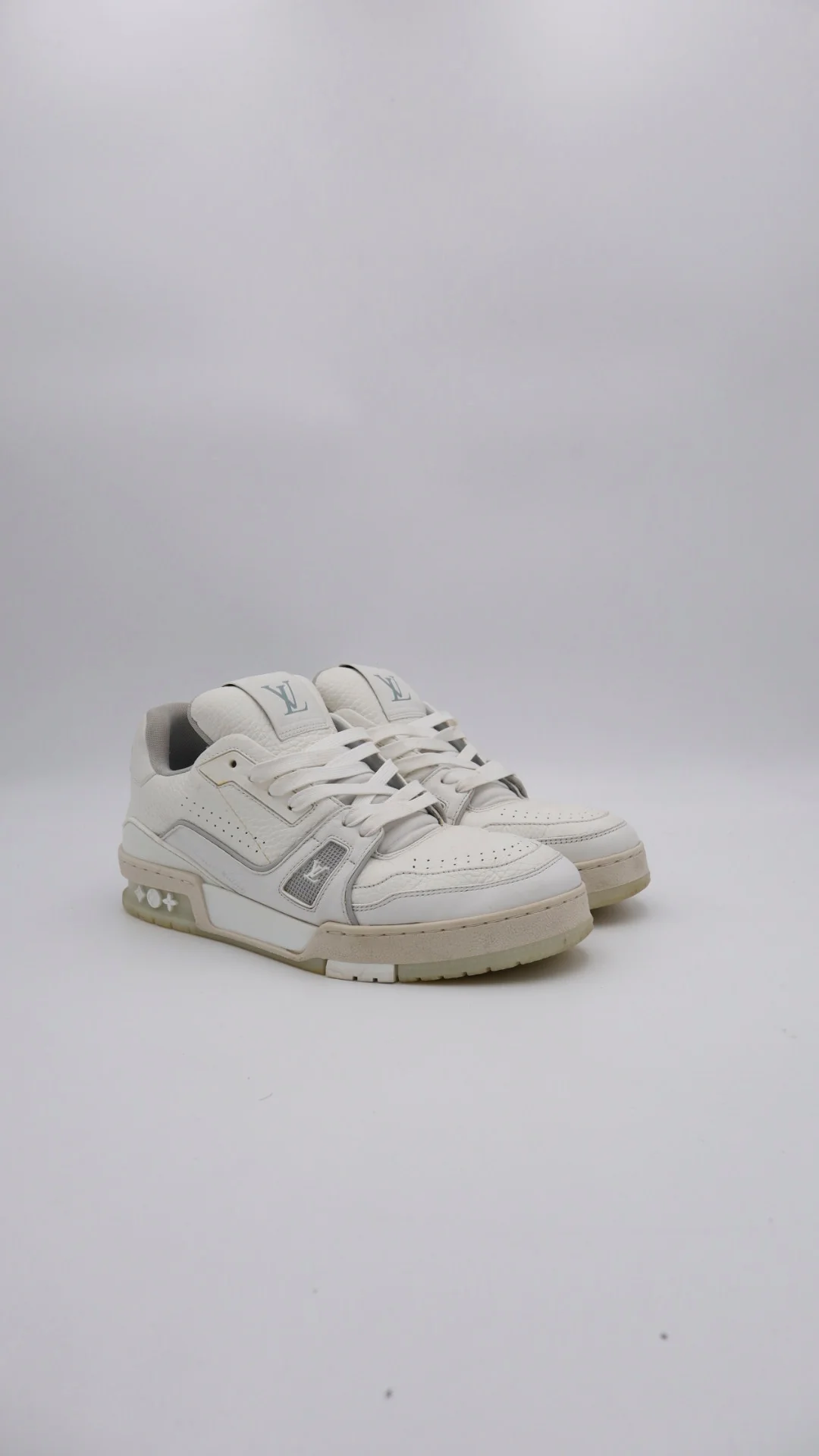 Louis Vuitton Trainer 2