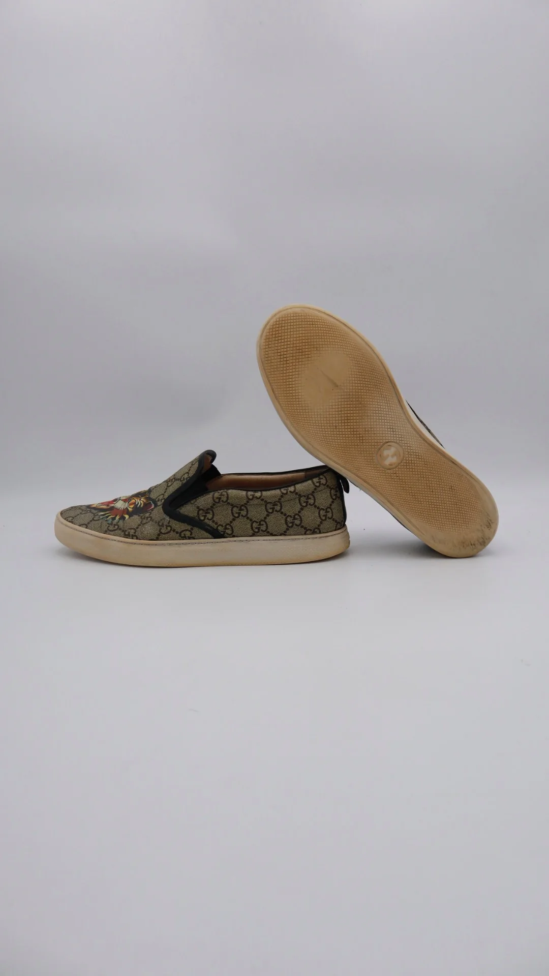 Gucci Slip On Monogram 5