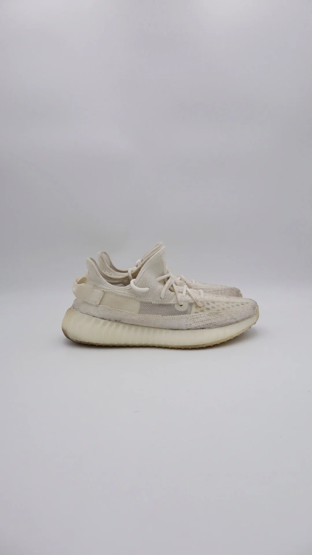 Yeezy 350 Bone