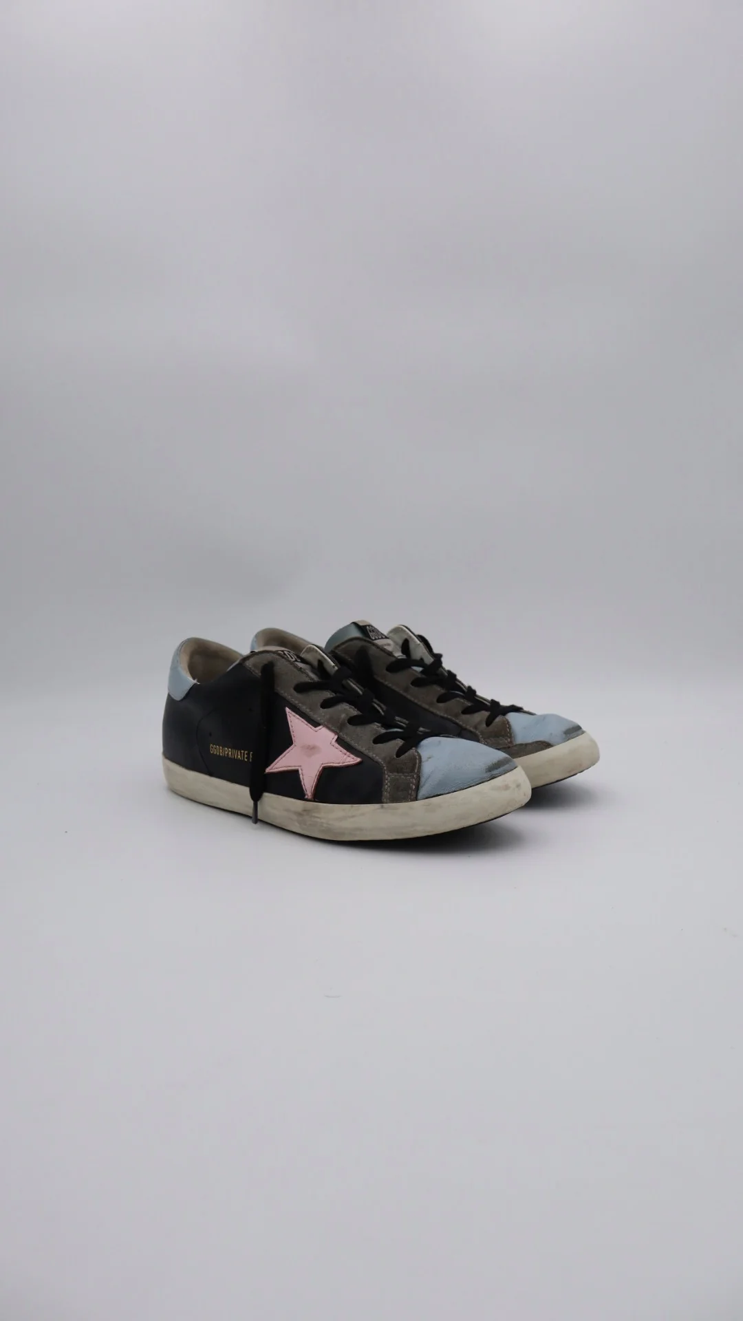 Golden Goose Superstar 2