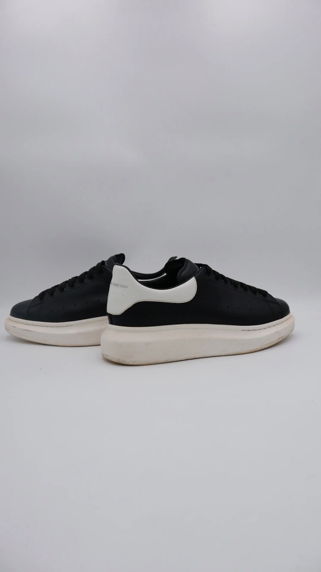 Mcqueen Black N White 4