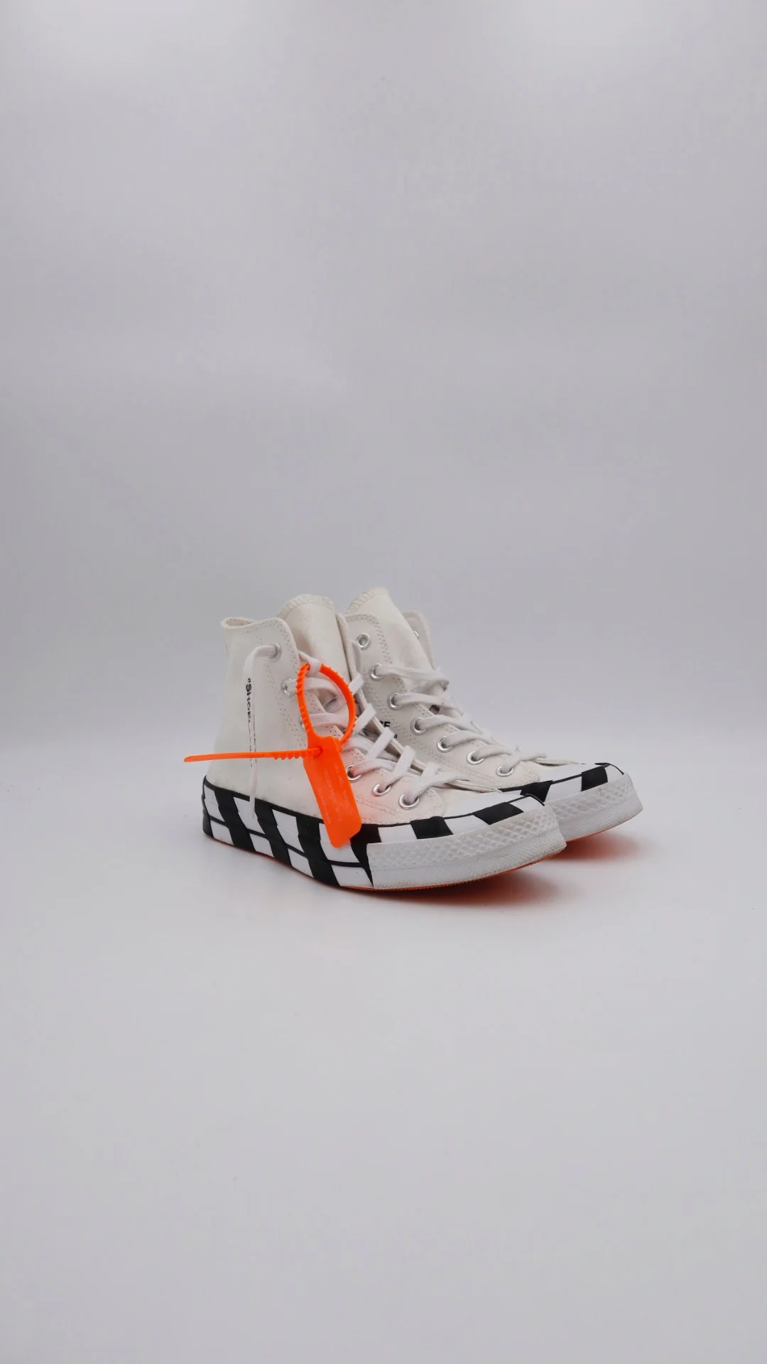 Converse Off White 2