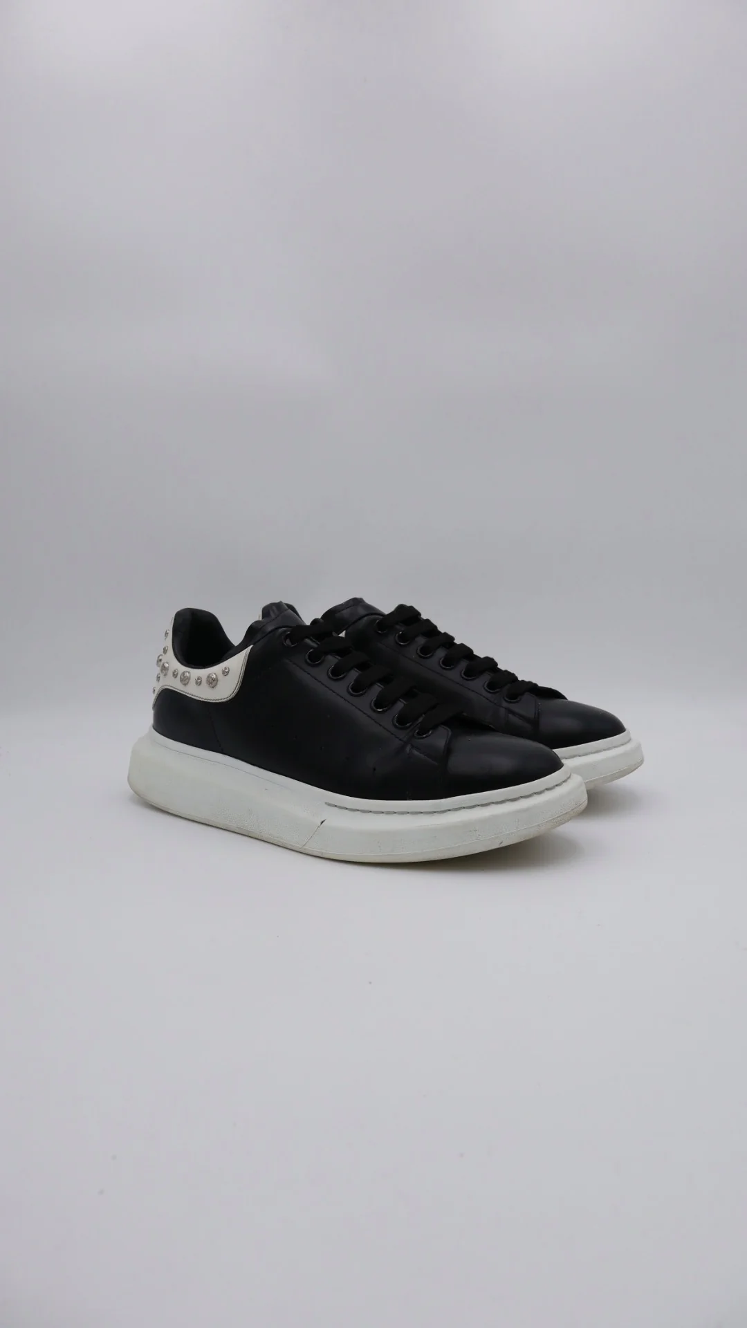 Mcqueen Black N White 2
