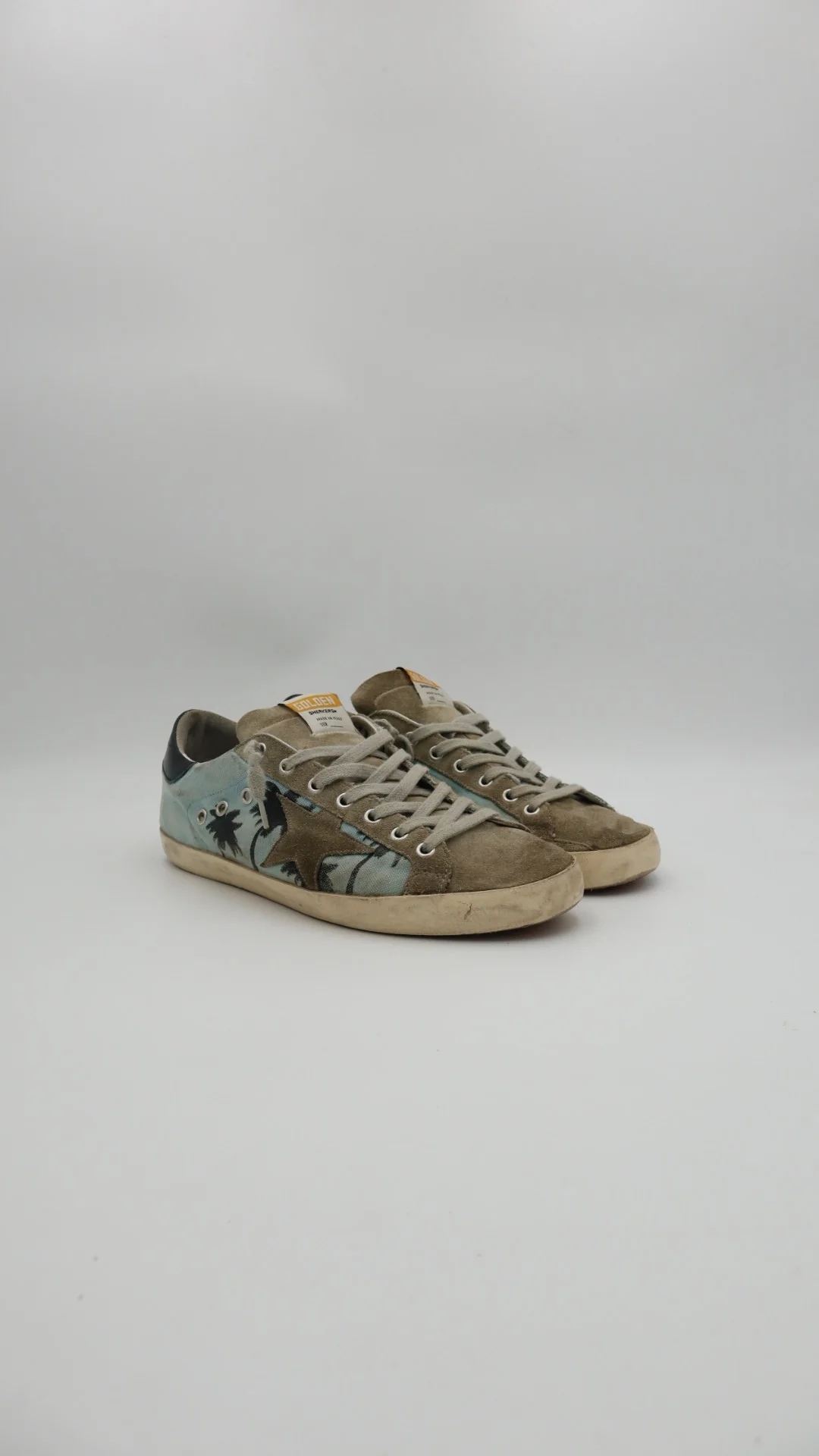 Golden Goose Superstar 2