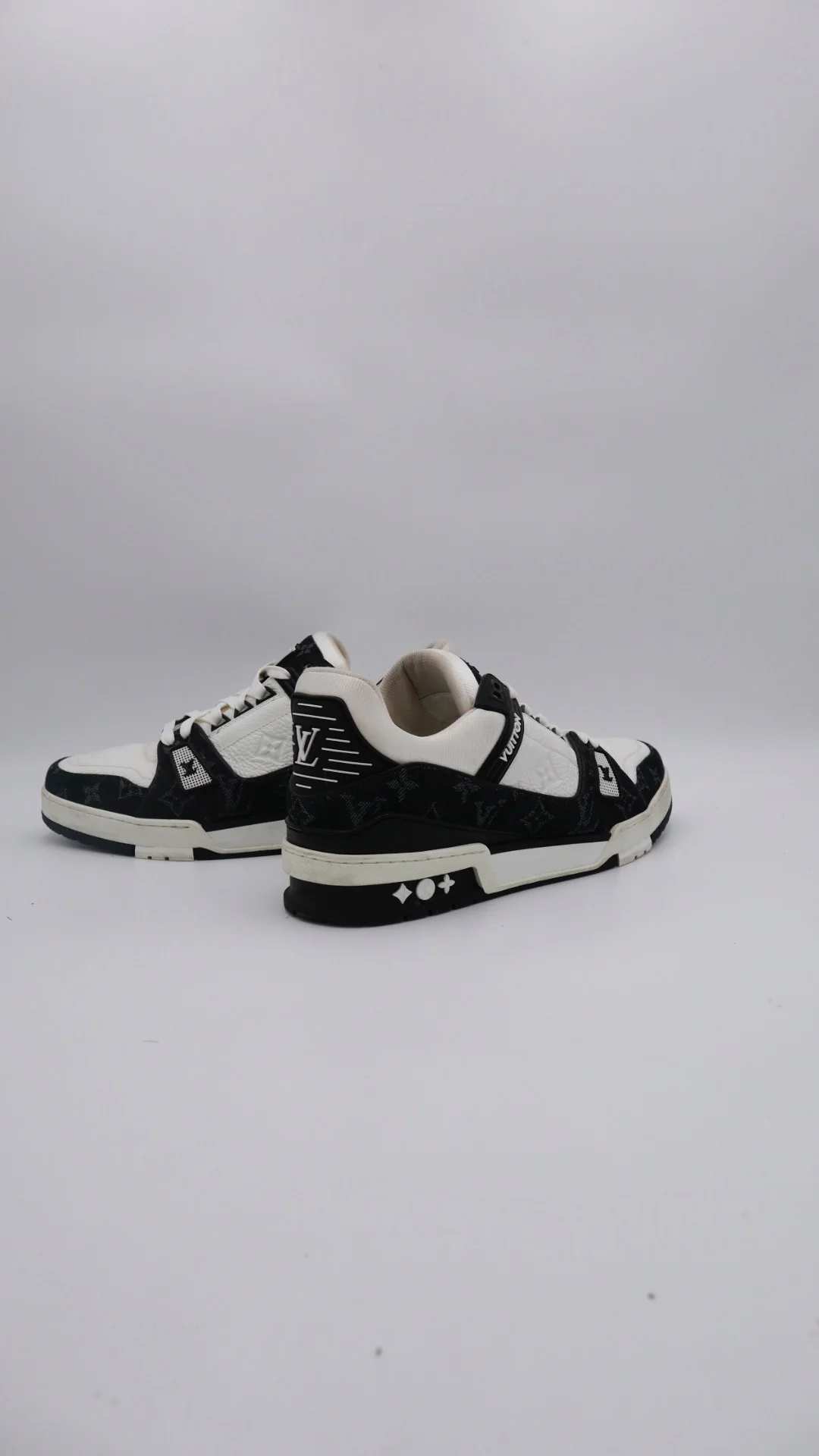 Louis Vuitton Trainer  4