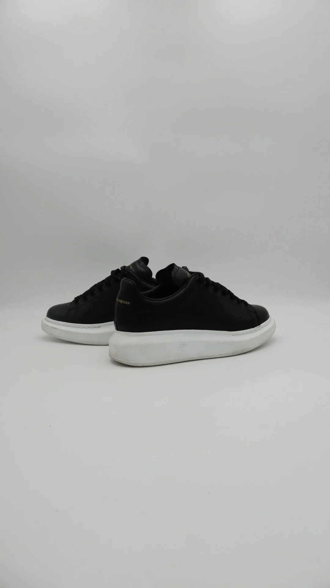Mcqueen Black White #S0003 4