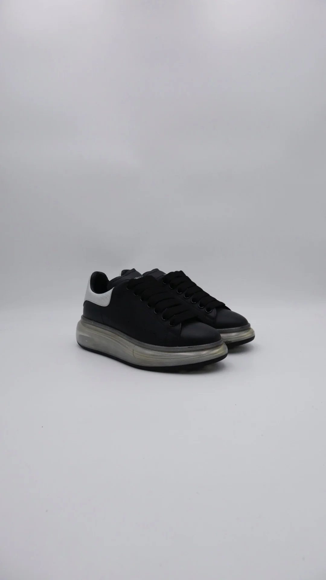 Mcqueen Black Valve #S0004 2