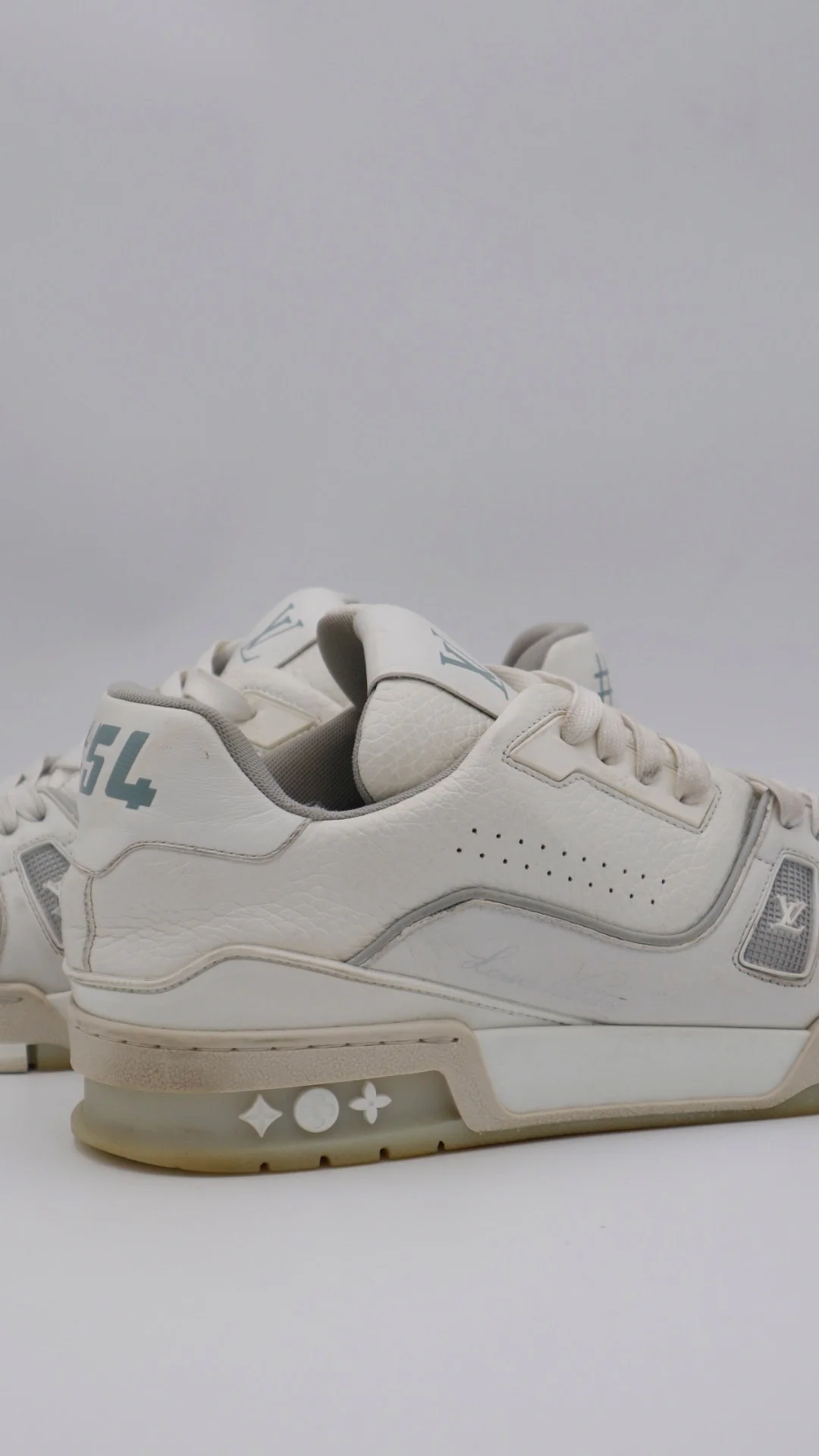 Louis Vuitton Trainer #S0618 5