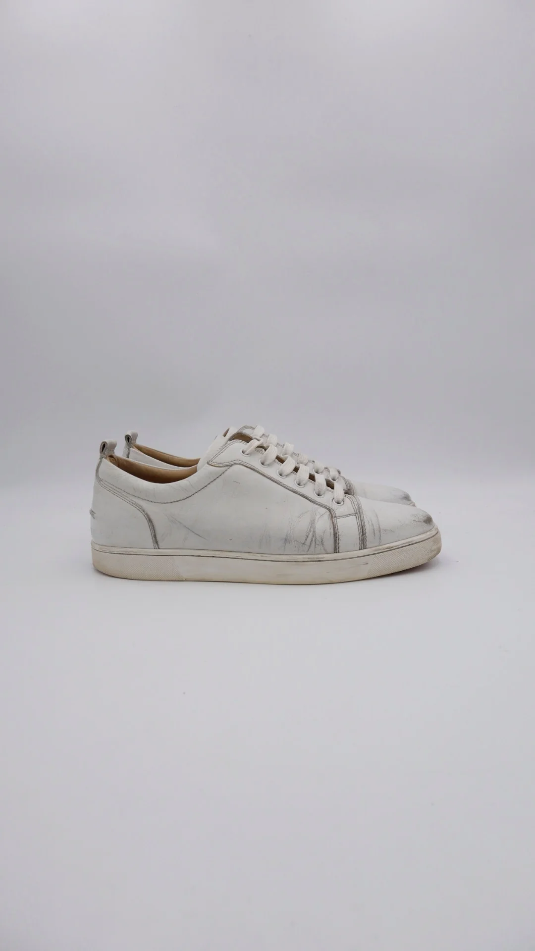 Louboutin Low Clásico 