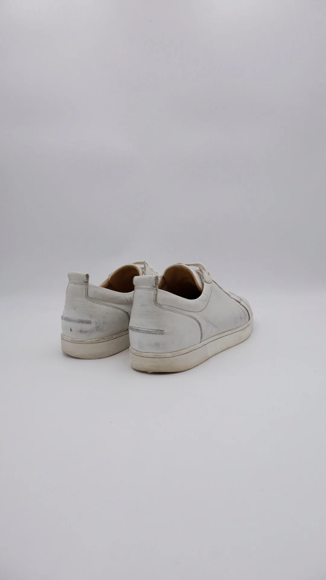Louboutin Low Clásico  3