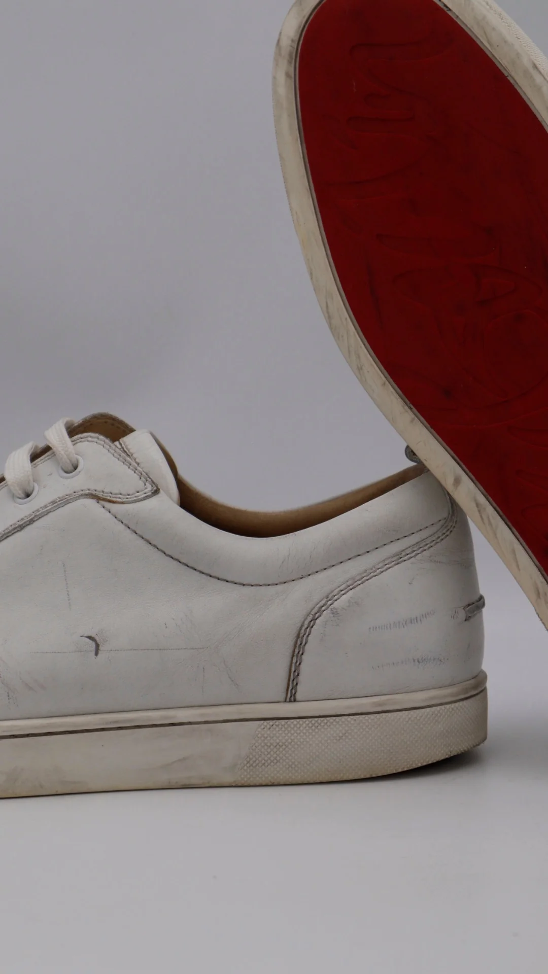 Louboutin Low Clásico  6