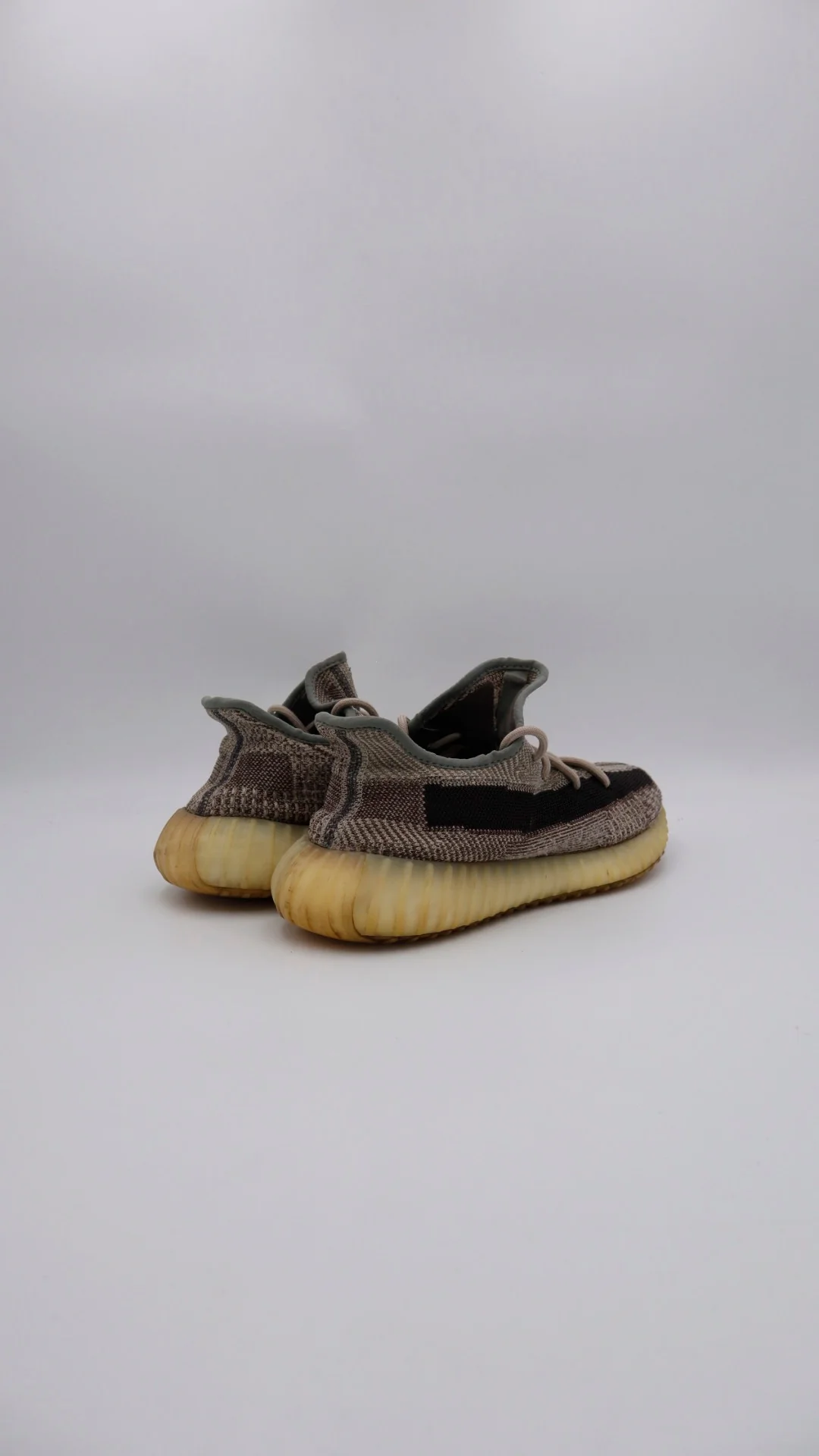Yeezy 350 Zyon  3