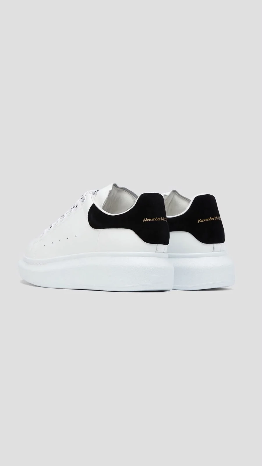 Mcqueen Clásico Gamuza  3